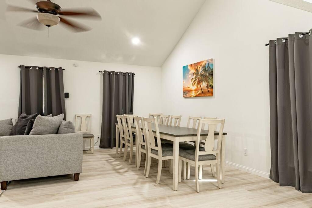 גלווסטון Roomy Home 5 Mins From Attractions מראה חיצוני תמונה